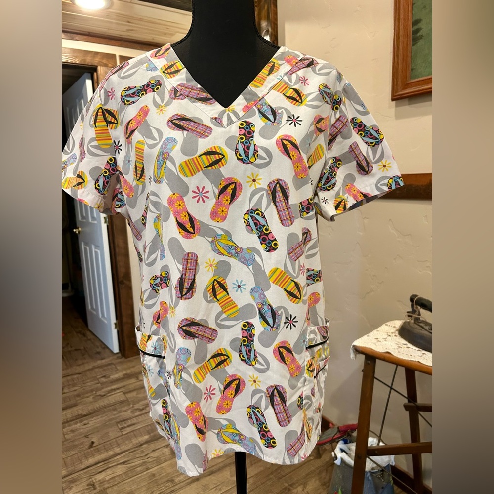 White Cross Floral and Flip Flop Print Scrub Top